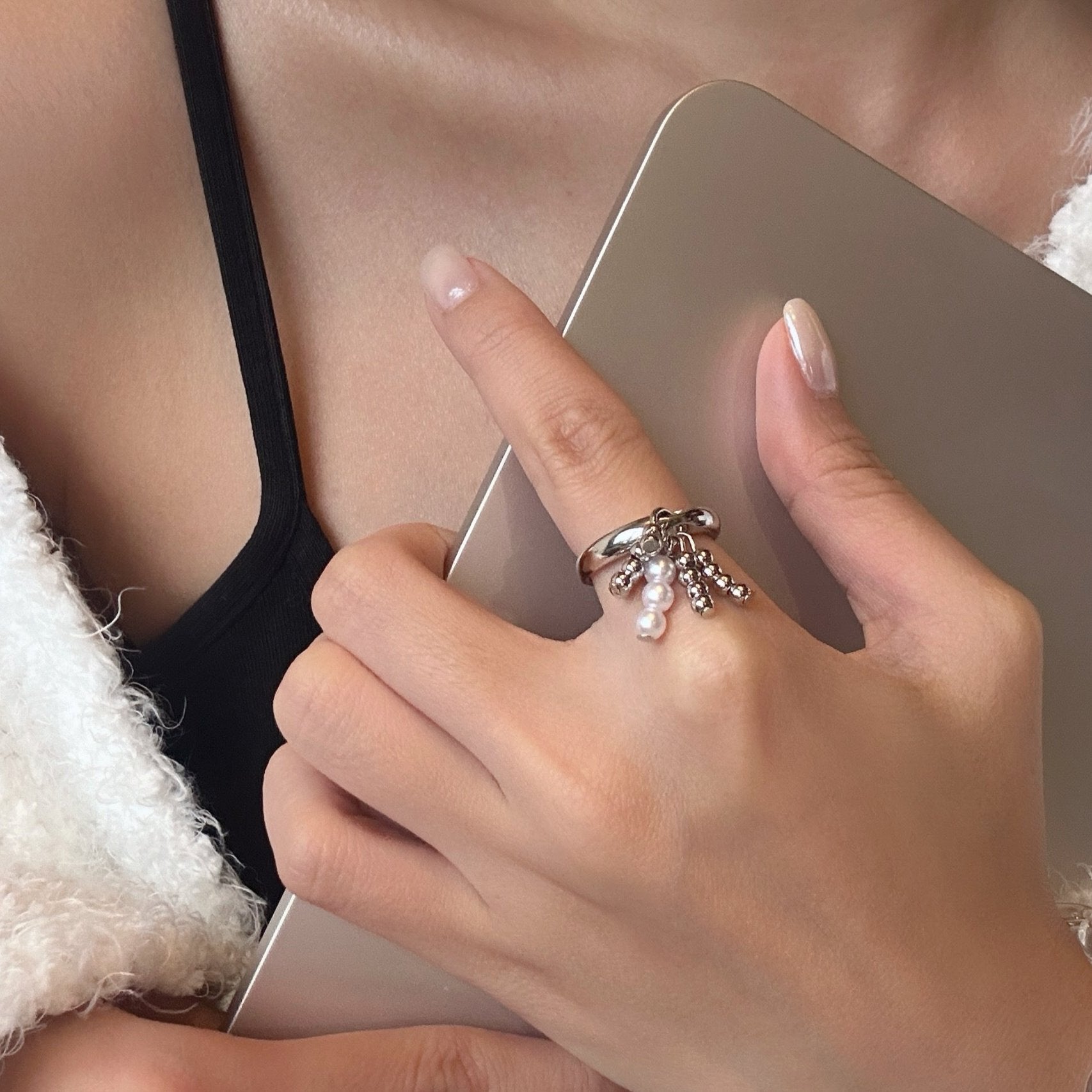 Tassel Pearl Ring - Coddle Heaven