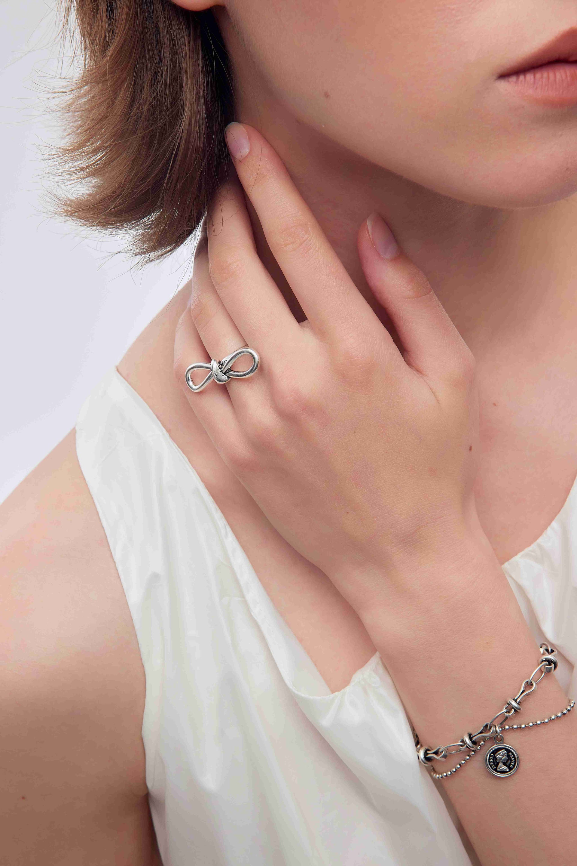 Eternal Knot Ring