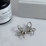 Plain Bow Pearl Earrings