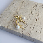 Bow Pearl Earrings - Coddle Heaven