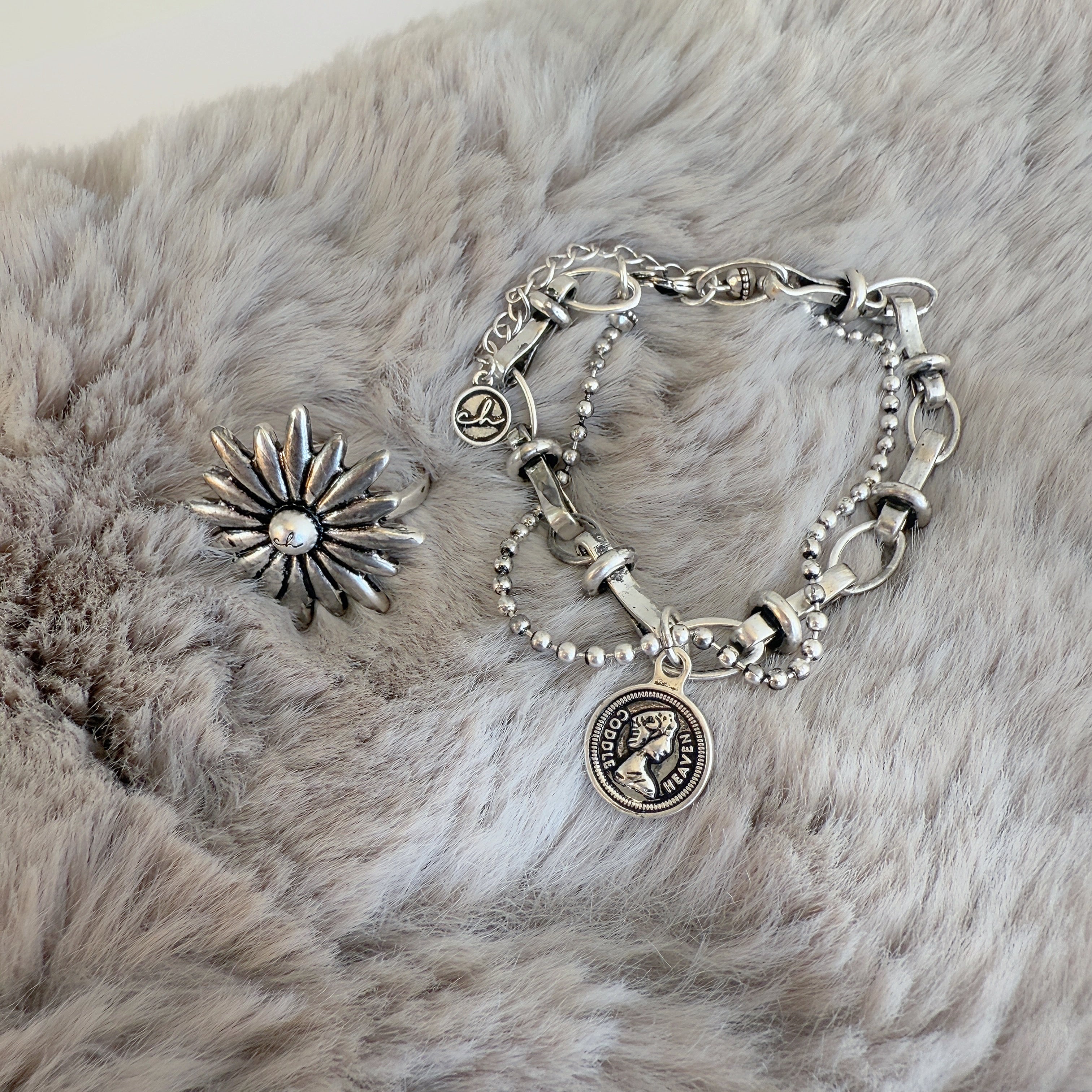 Vintage Monarch Bracelet - Coddle Heaven