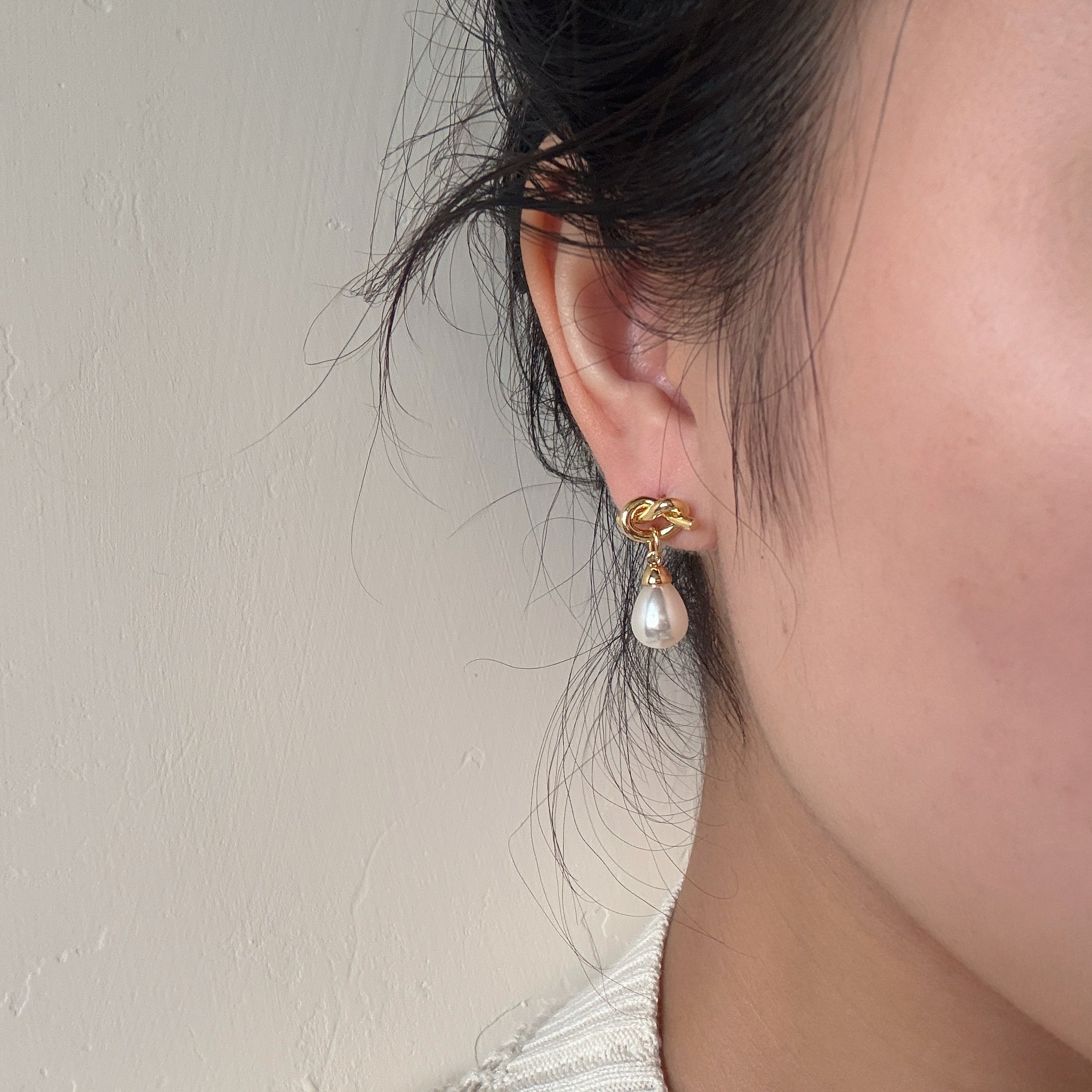 Teardrop Pearl Knot Earrings - Coddle Heaven