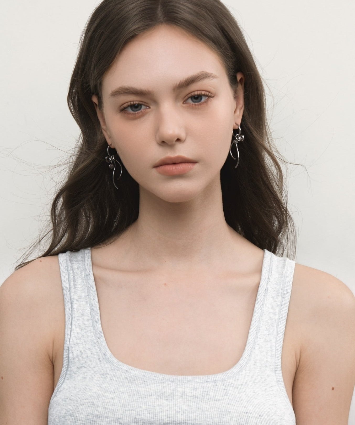 Bow & Circle Tag Earrings - Coddle Heaven