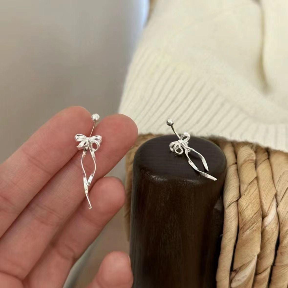 Bow Earrings 4.0 - Coddle Heaven