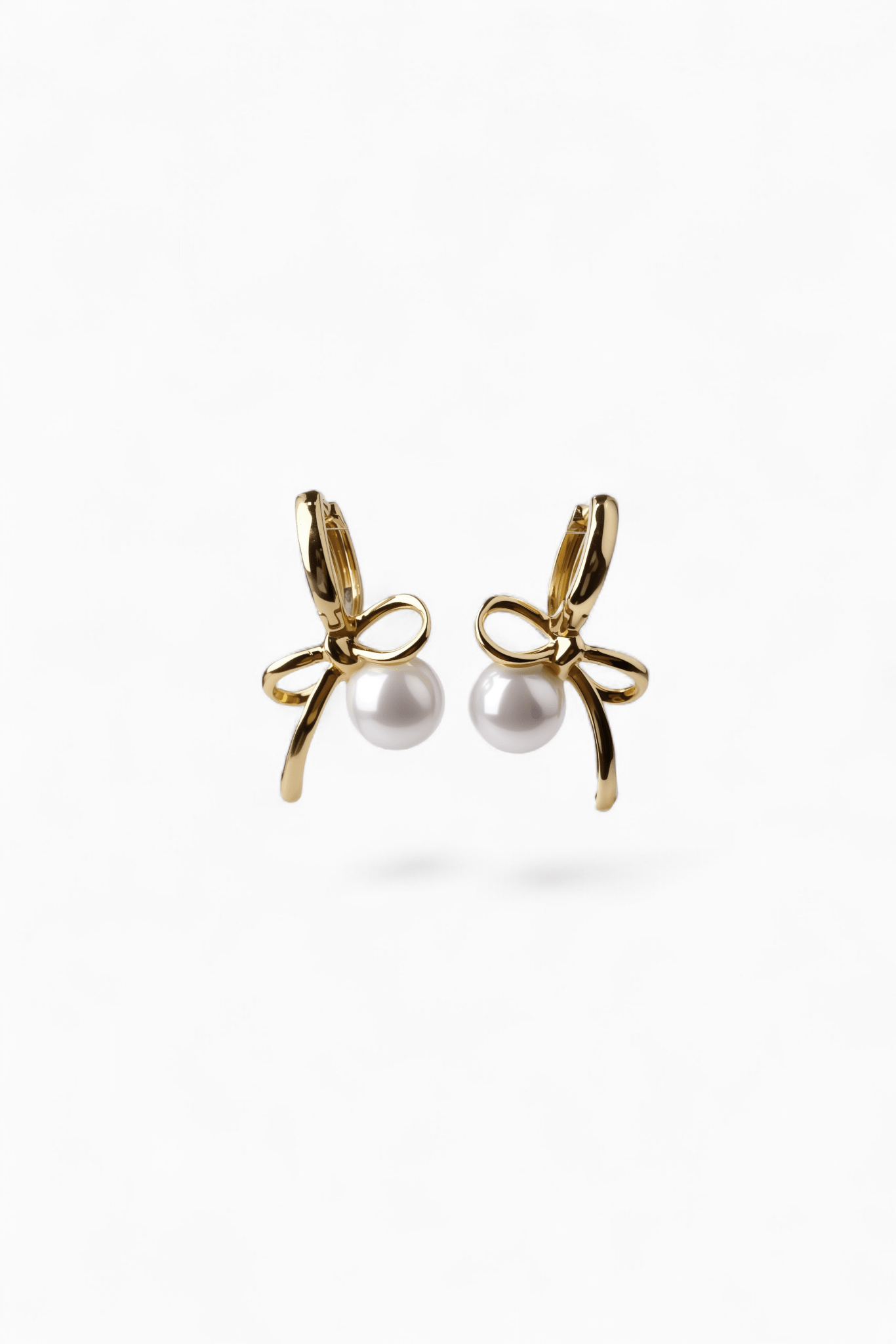 Bow Pearl Earrings - Coddle Heaven