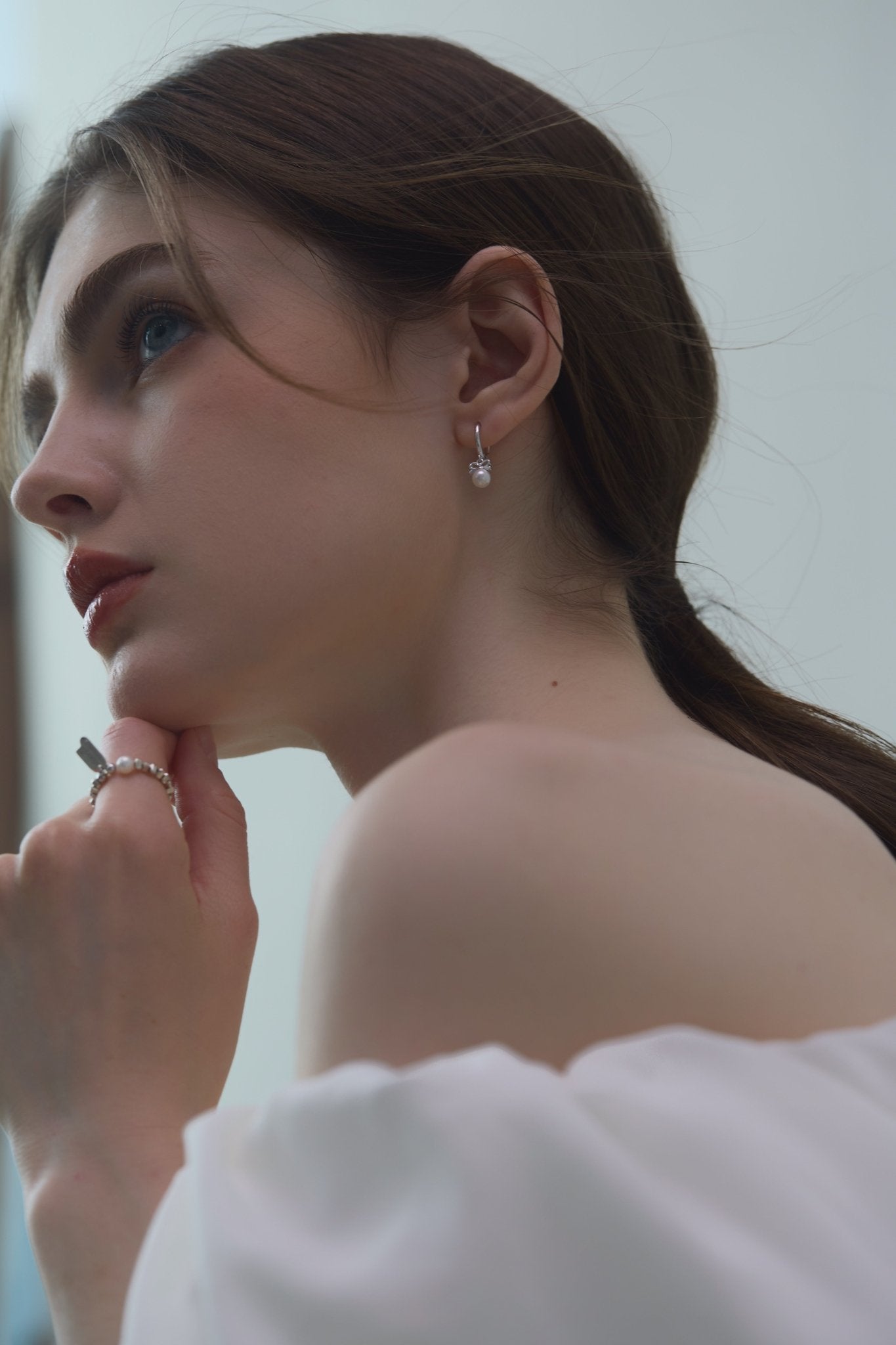 CH Mini Bow Pearl Earrings - Coddle Heaven