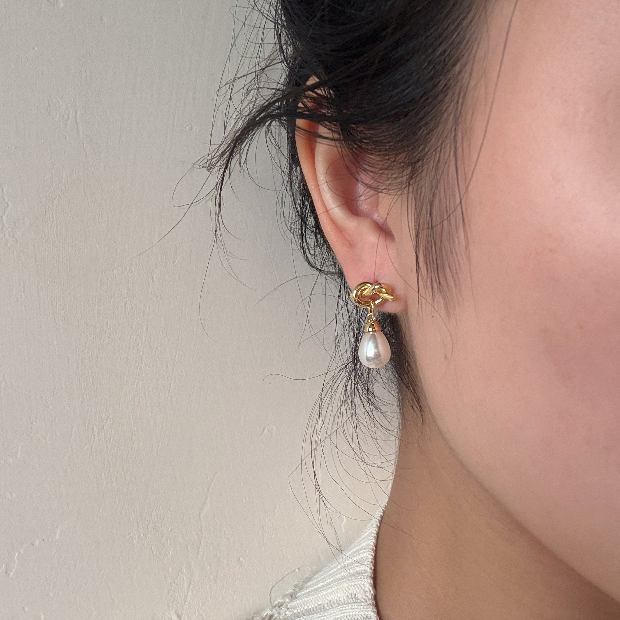 CH Teardrop Pearl Knot Earrings - Coddle Heaven