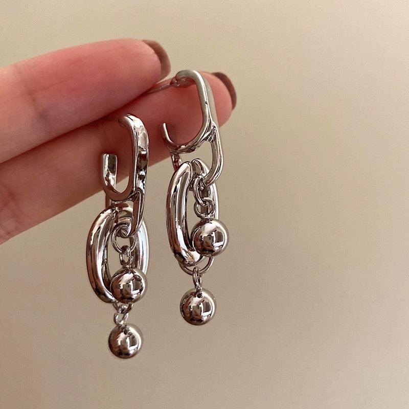 Circle Earrings no.2 - Coddle Heaven