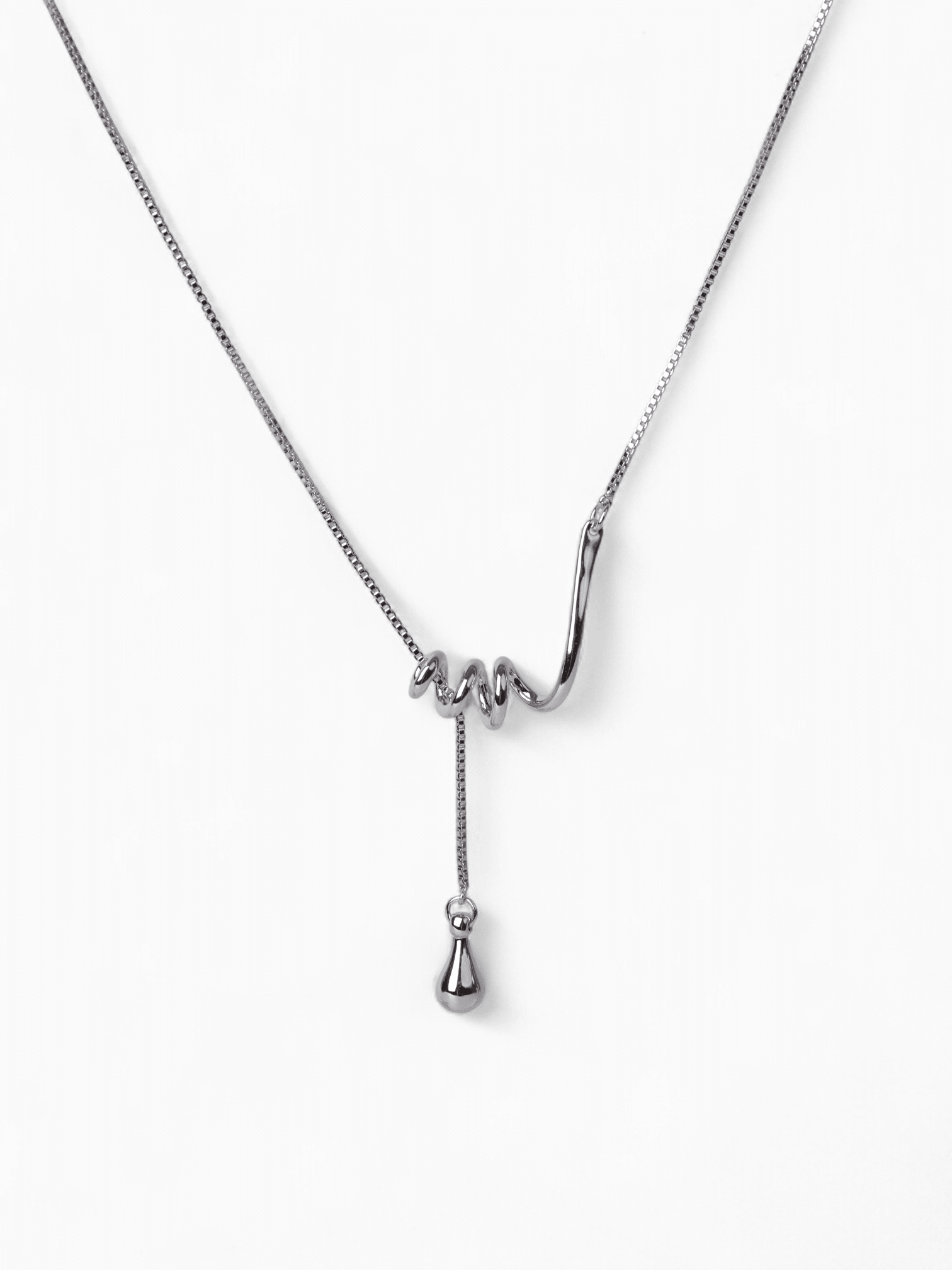 Curl & Dew Necklace - Coddle Heaven
