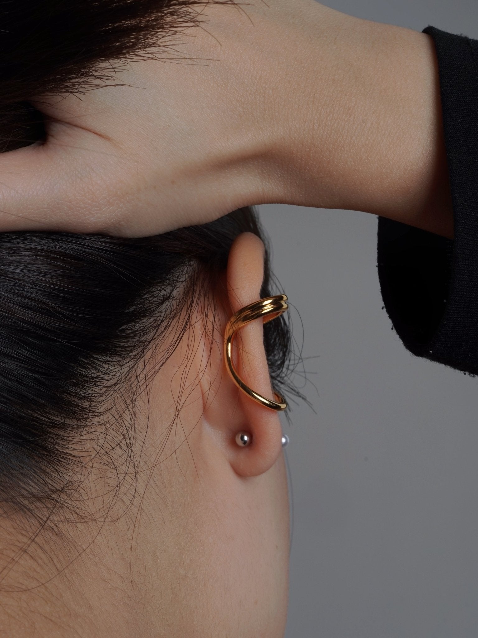 Double Helix Ear Cuff - Coddle Heaven