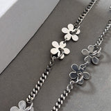 Flower Clasp Necklace - Coddle Heaven