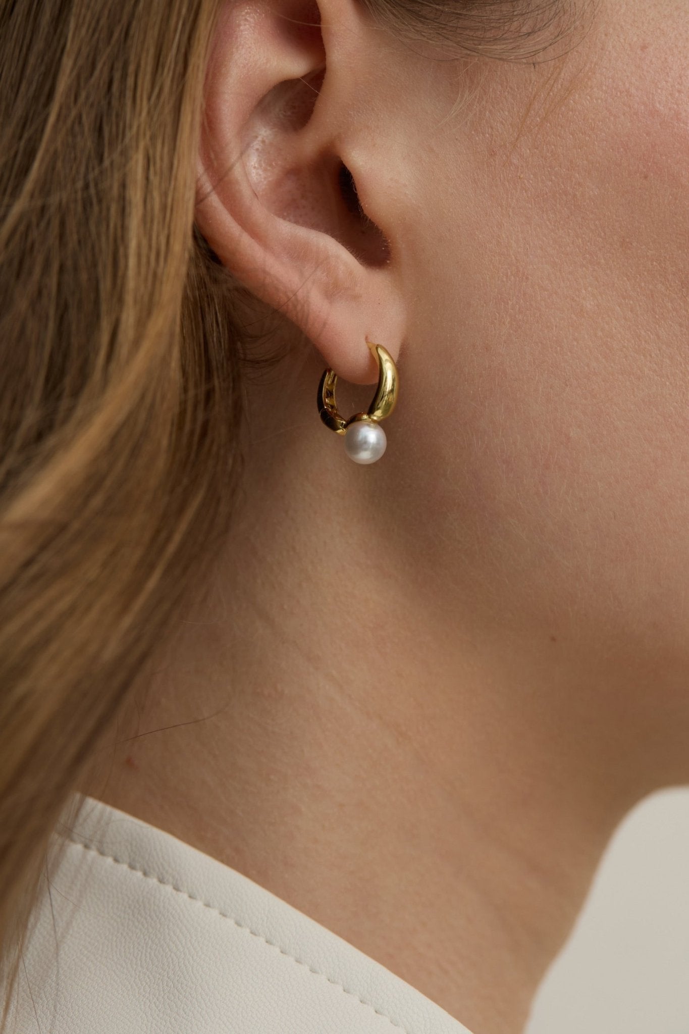 Pearl Hoop Earrings - Coddle Heaven