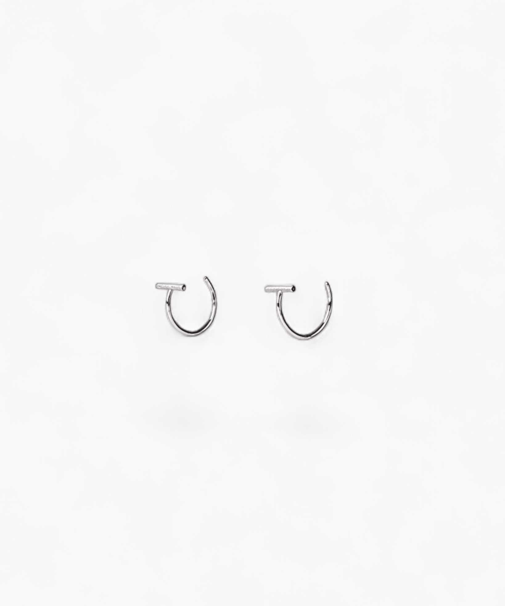 S999 Subtle Bar Earrings - Coddle Heaven