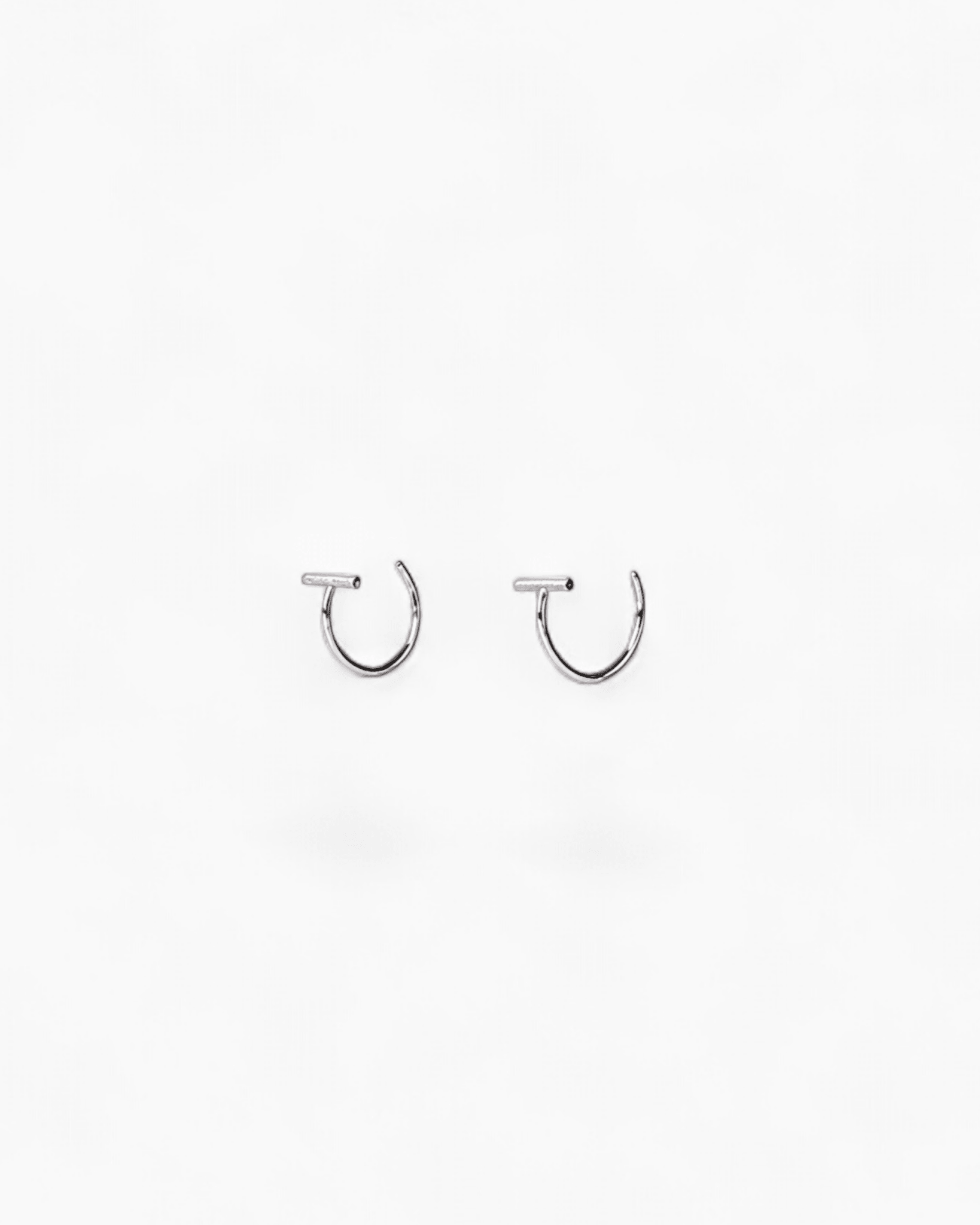 S999 Subtle Bar Earrings - Coddle Heaven