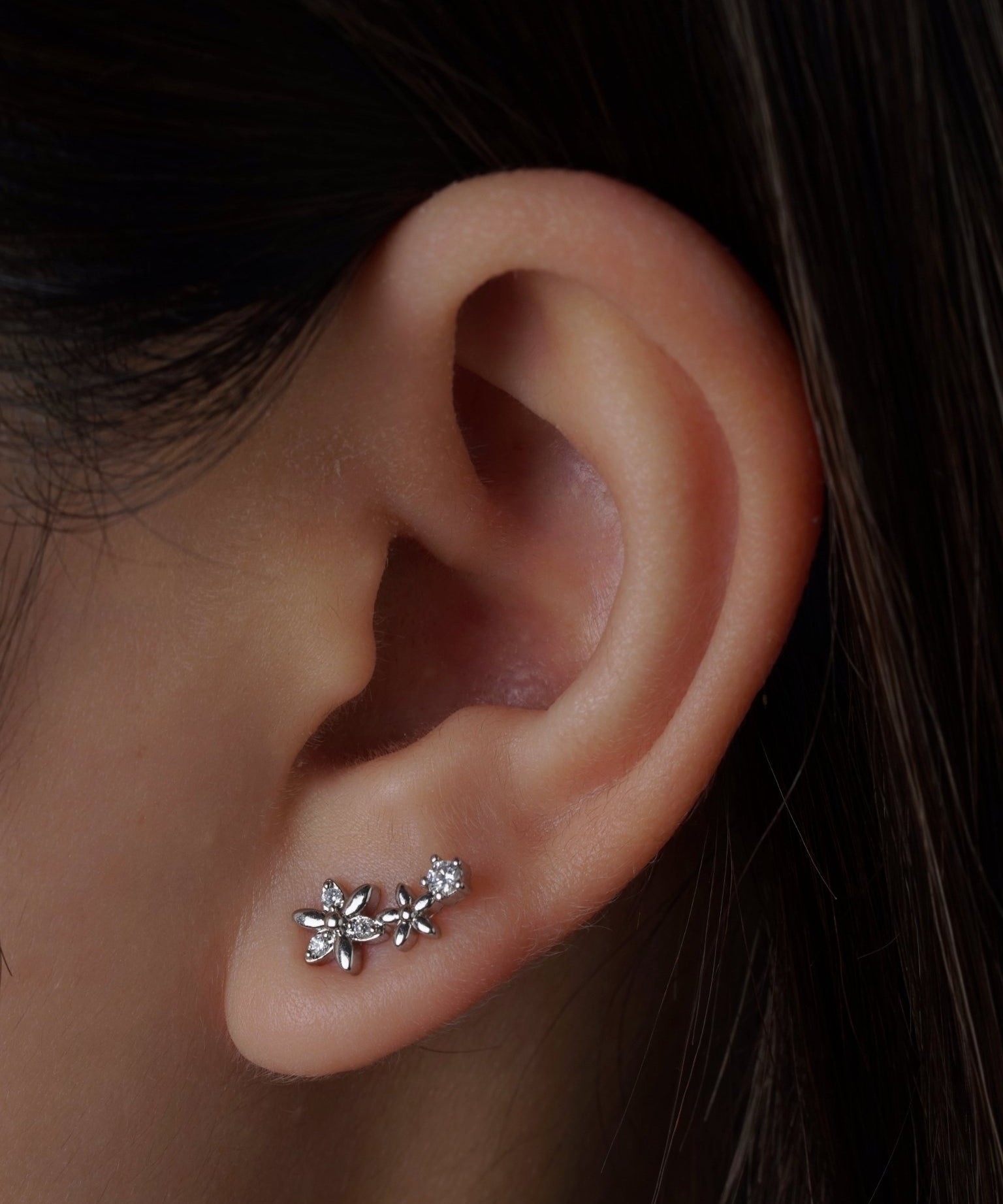Stainless Steel Daisy Chain Flatback Earrings - Coddle Heaven