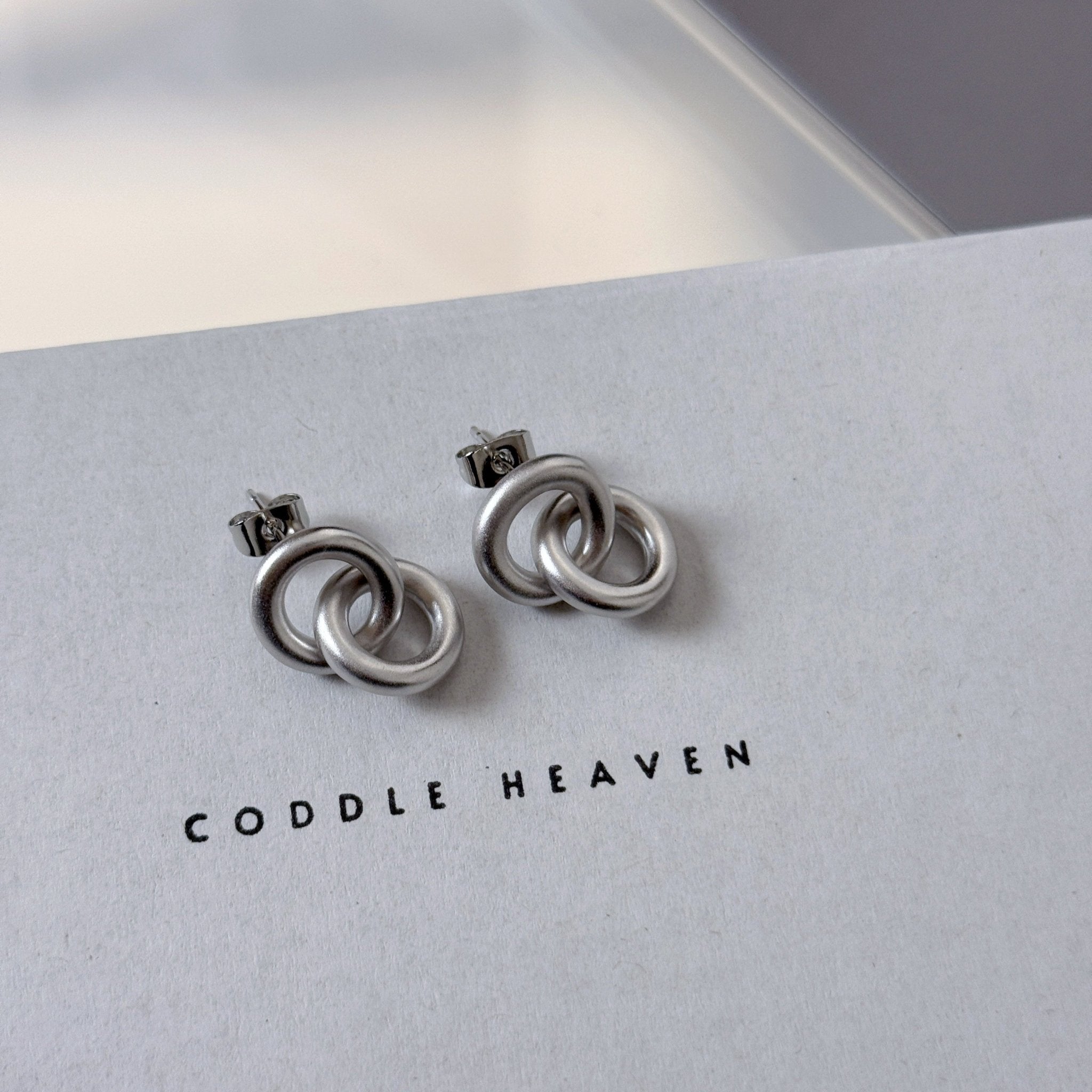 Twin Hoop Clasp - Coddle Heaven
