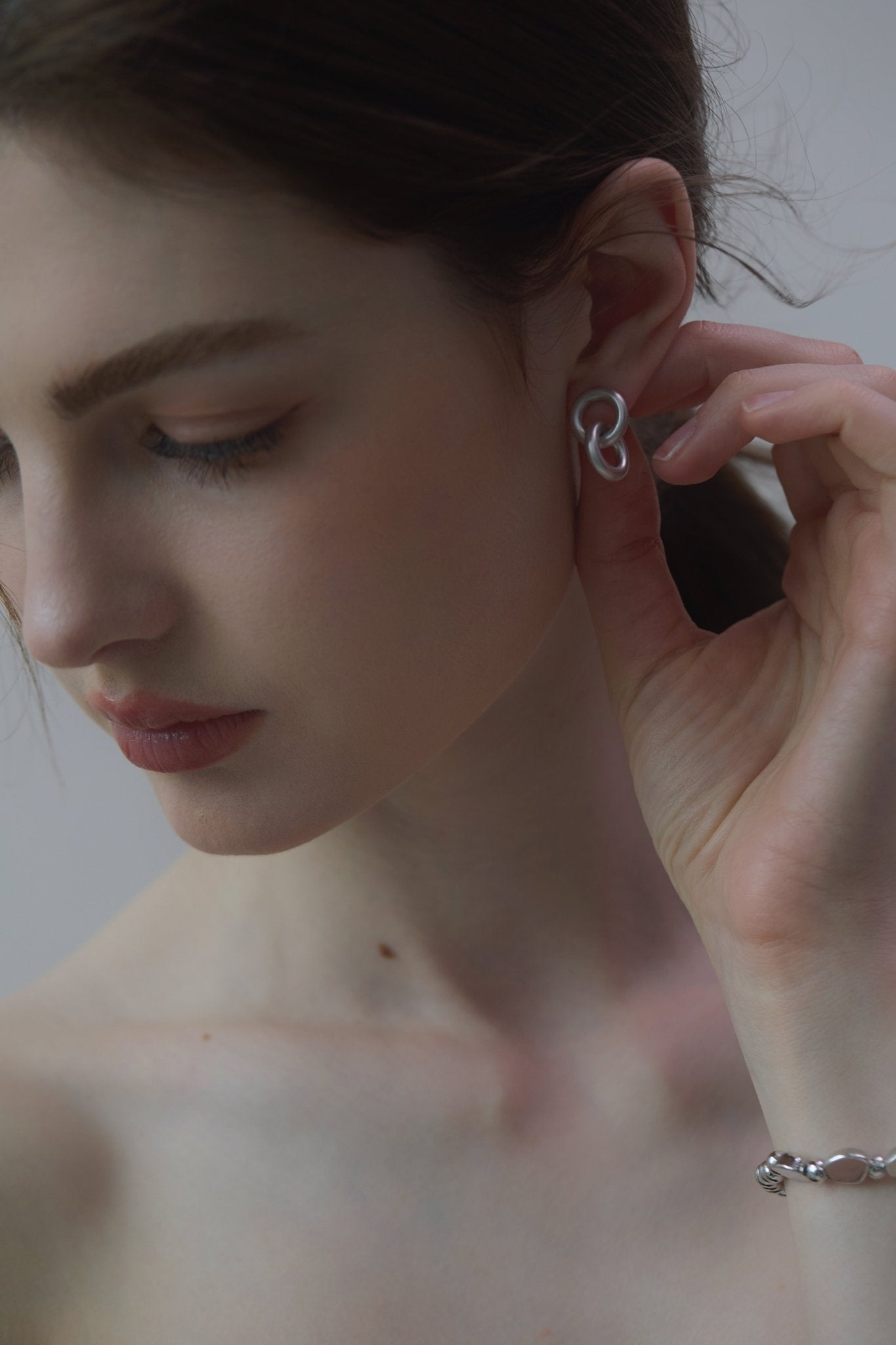 Twin Hoop Clasp - Coddle Heaven